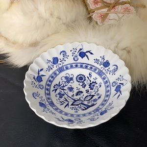 Meakin Blue /White Blue Nordic  Bowl